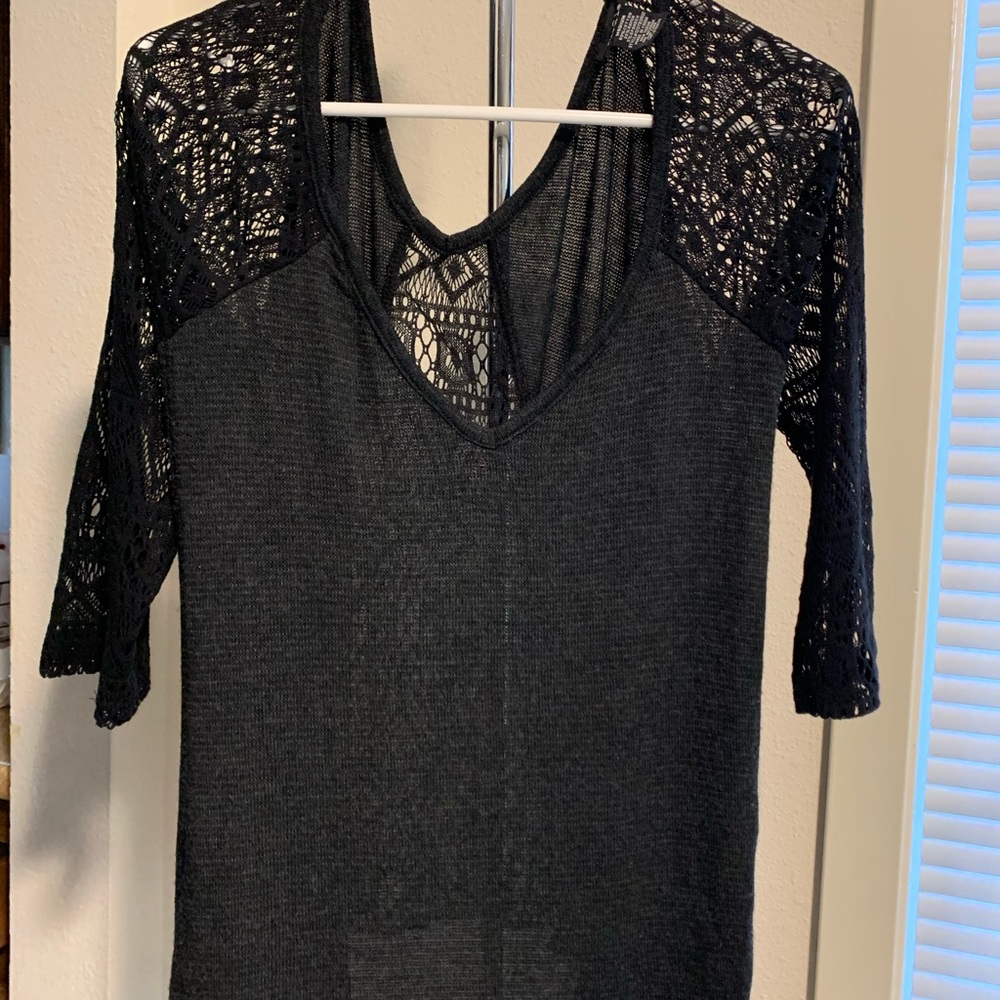 Rue 21 black top, lace sleeves